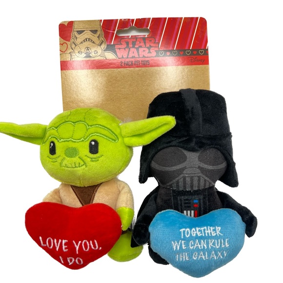 Disney Star Wars Yoda & Darth Vader Valentine Heart 2-Pack Pet Toys Plush - Picture 1 of 16